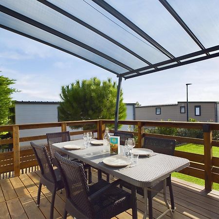 Beau Chalet Pour 4 Pers - Acces Piscine Chauffee Bretignolles-sur-Mer Bagian luar foto