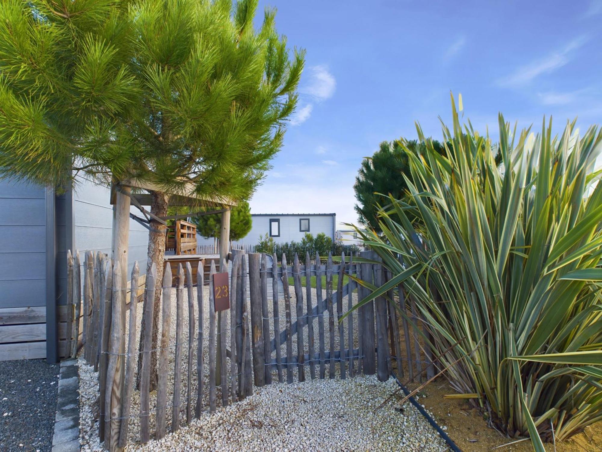 Beau Chalet Pour 4 Pers - Acces Piscine Chauffee Bretignolles-sur-Mer Bagian luar foto